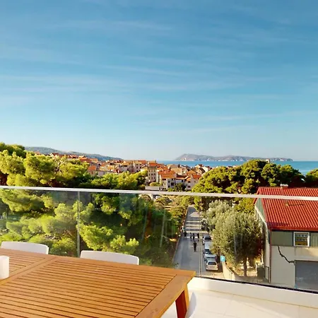Ames Apartament *