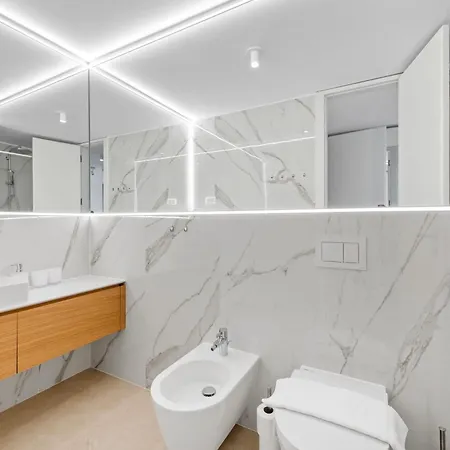 Apartment Ames Komiza